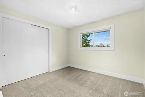 17030 174th Avenue NE Woodinville WA 98072