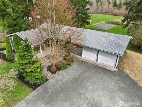 17030 174th Avenue NE Woodinville WA 98072