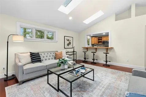 17030 174th Avenue NE Woodinville WA 98072