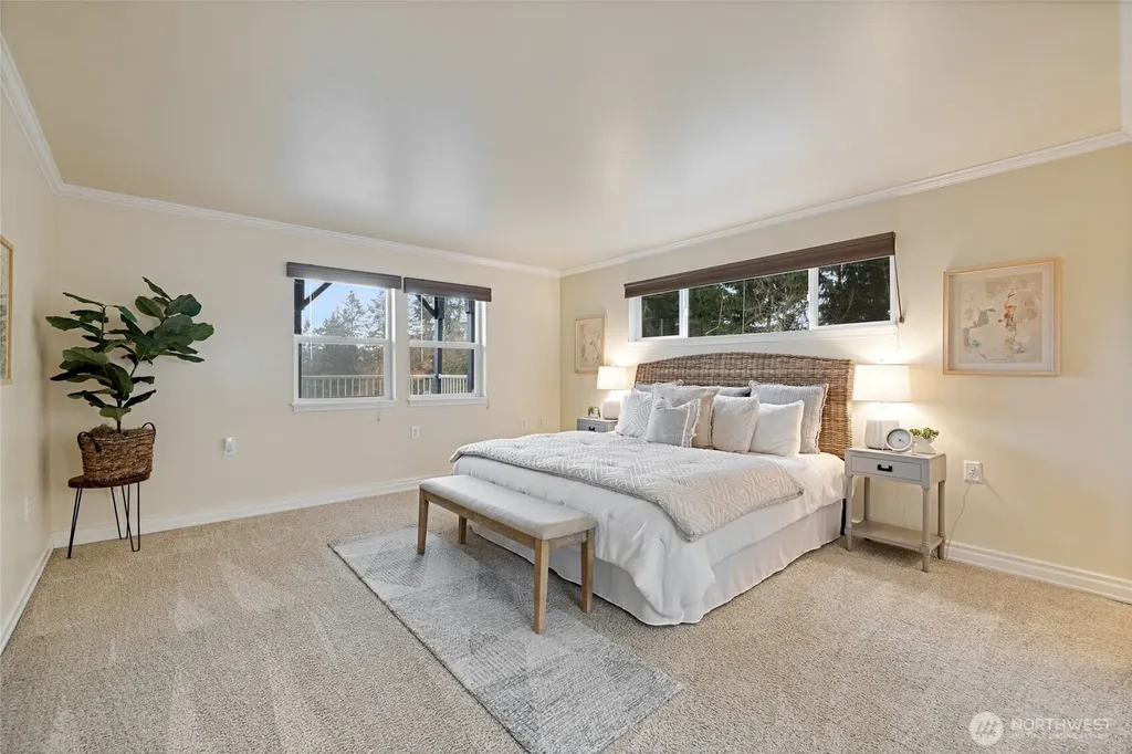 12421 6th Avenue NW Gig Harbor WA 98332