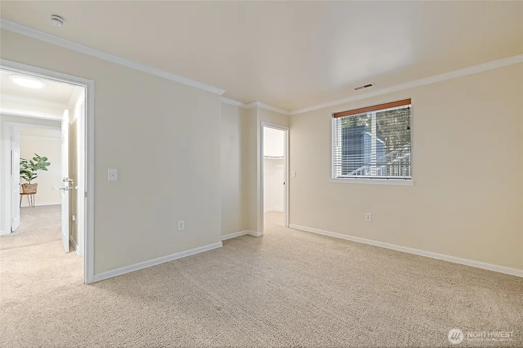 12421 6th Avenue NW Gig Harbor WA 98332