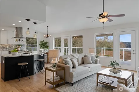 12421 6th Avenue NW Gig Harbor WA 98332