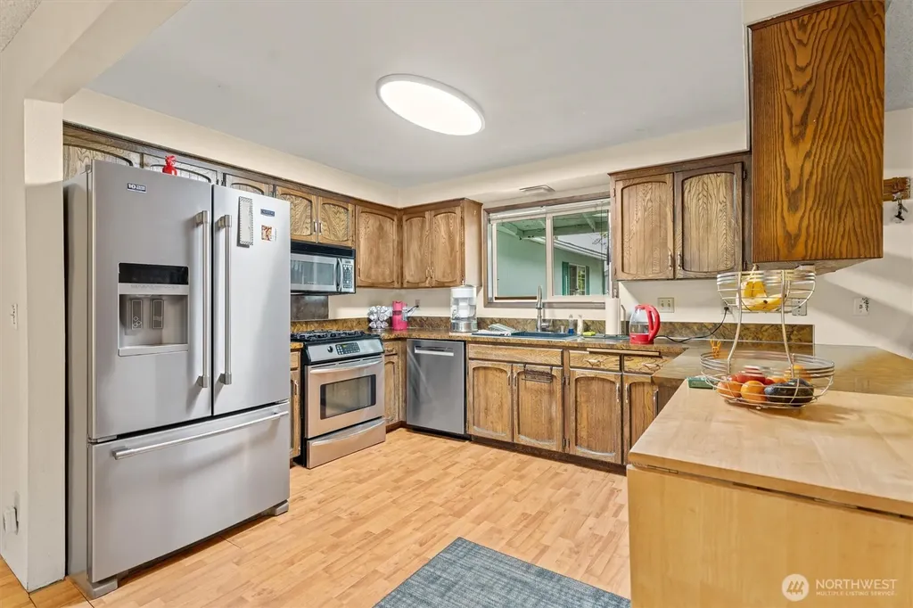 9505 NW 21st Avenue Vancouver WA 98665