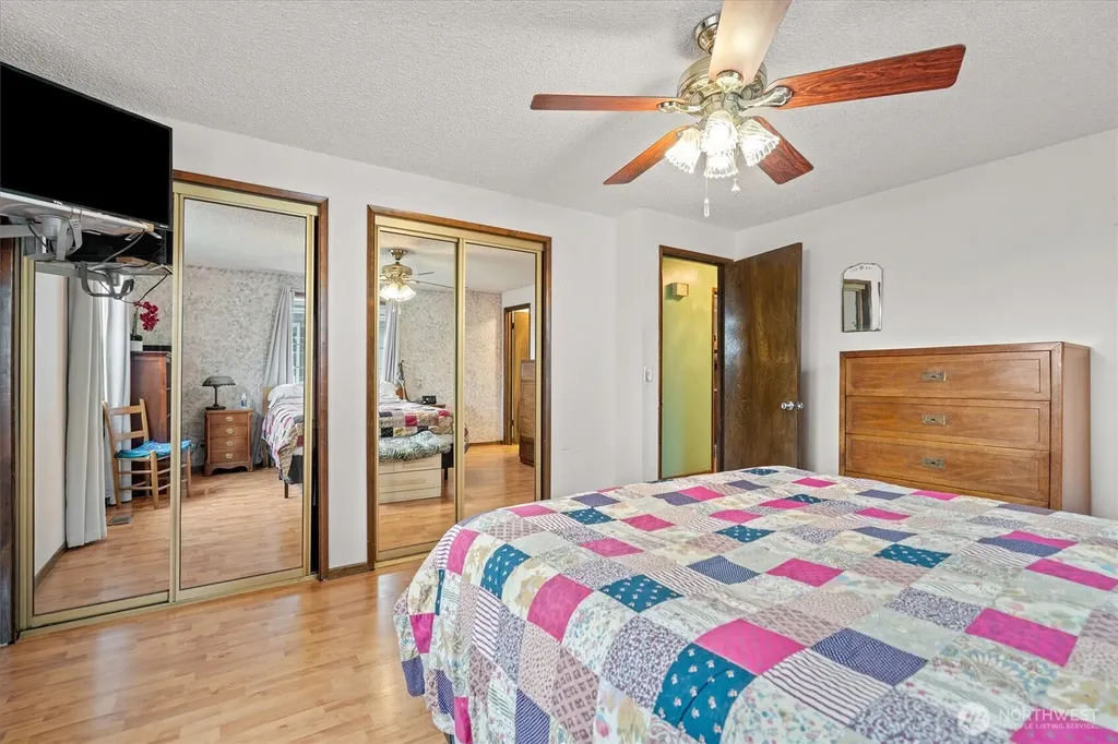 9505 NW 21st Avenue Vancouver WA 98665