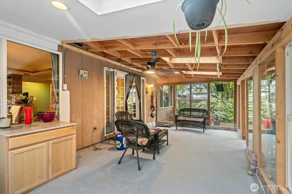 9505 NW 21st Avenue Vancouver WA 98665