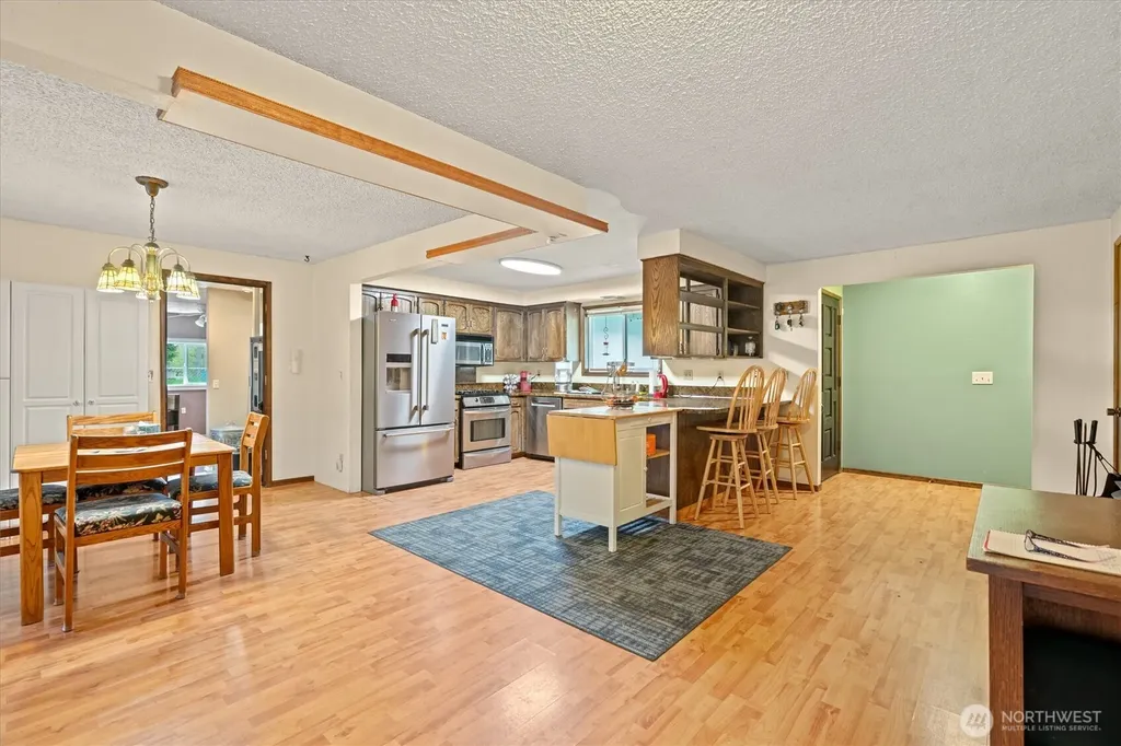 9505 NW 21st Avenue Vancouver WA 98665