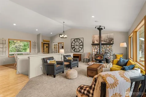 1395 Mission Creek Cashmere WA 98815