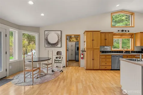 1395 Mission Creek Cashmere WA 98815