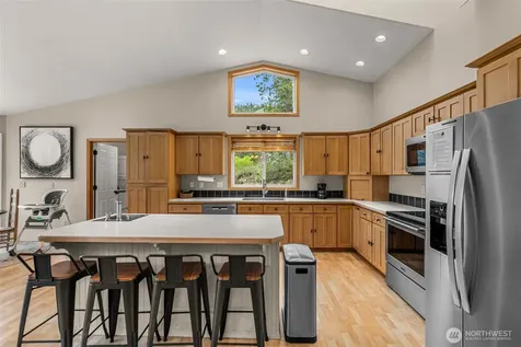 1395 Mission Creek Cashmere WA 98815