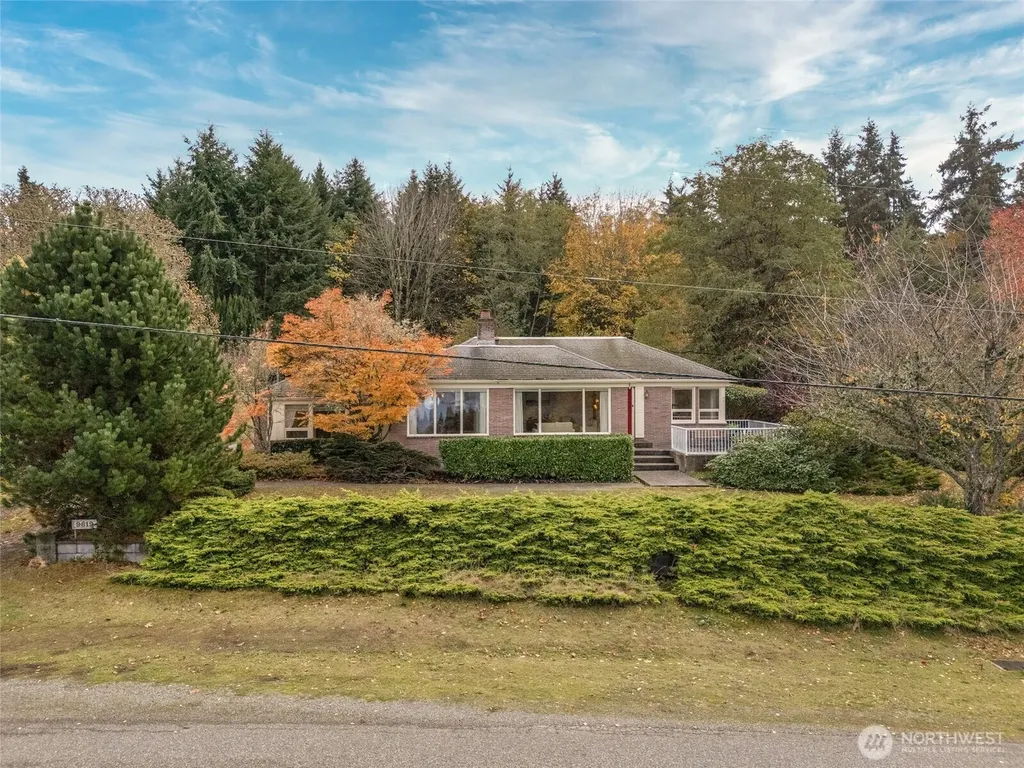 9619 SW 268th Street Vashon WA 98070
