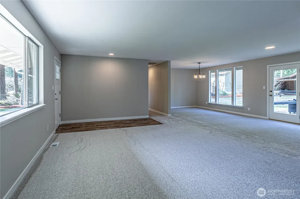 18056 SE 317th Street Auburn WA 98092