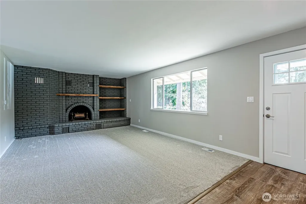 18056 SE 317th Street Auburn WA 98092