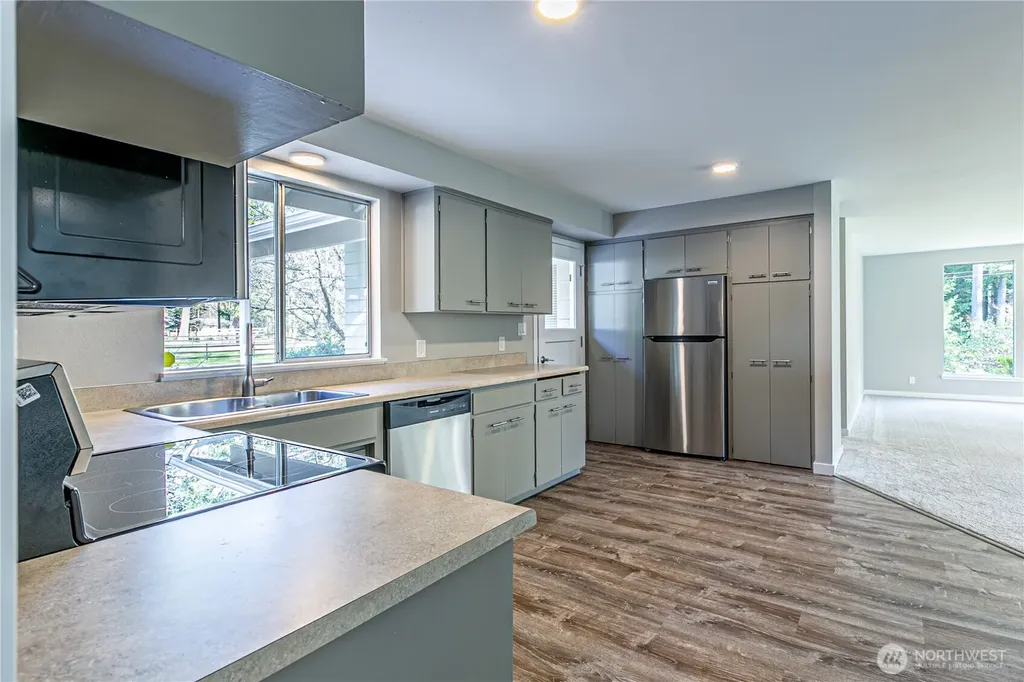 18056 SE 317th Street Auburn WA 98092