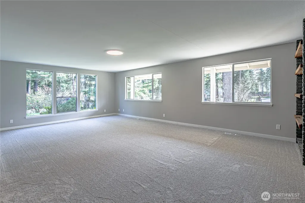18056 SE 317th Street Auburn WA 98092