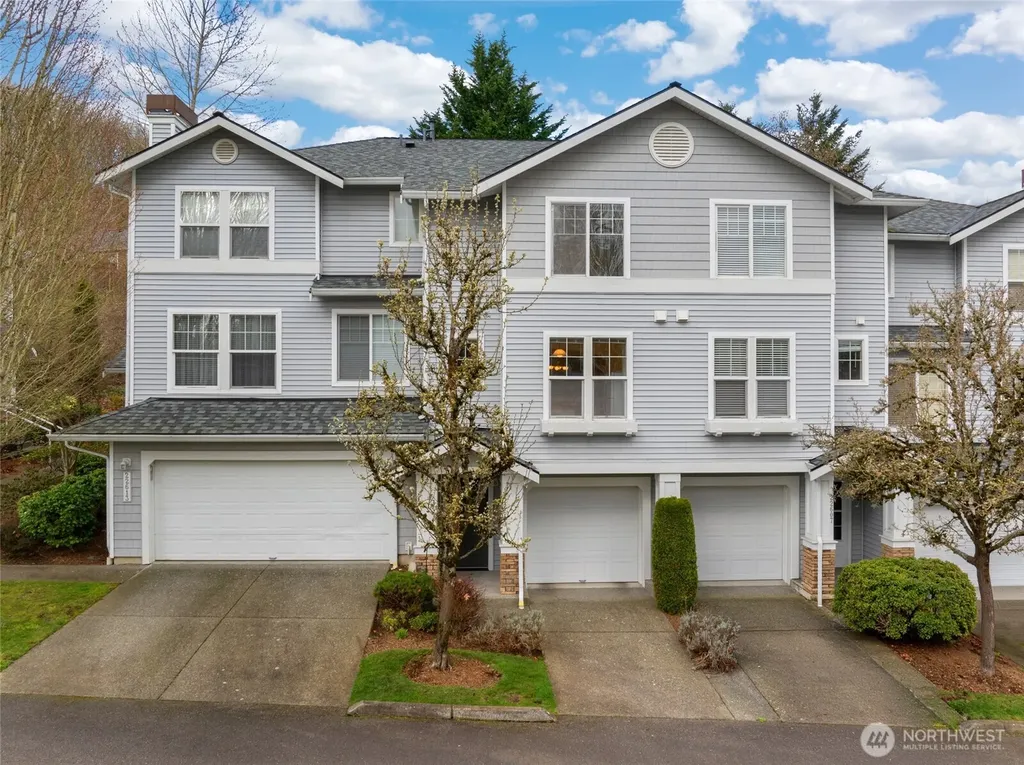 22609 42nd Place S Kent WA 98032