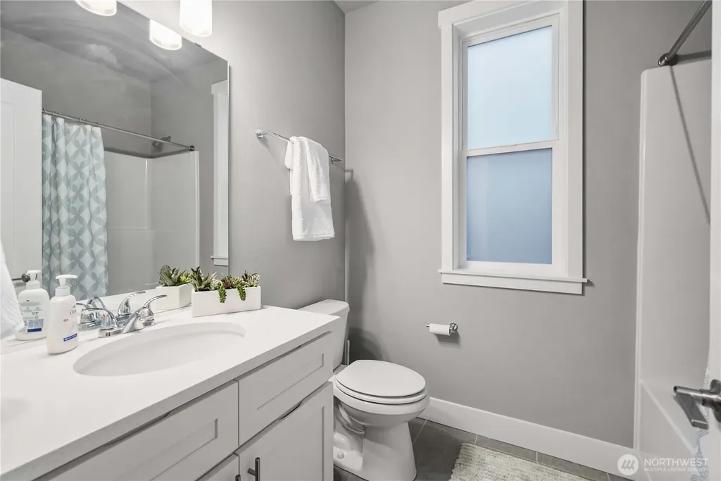 19047 130th Street E Bonney Lake WA 98391