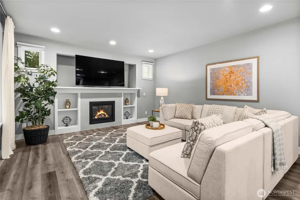 19047 130th Street E Bonney Lake WA 98391