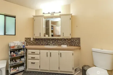 3411 28 Street Ct E Tacoma WA 98443