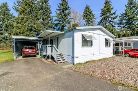 3411 28 Street Ct E Tacoma WA 98443