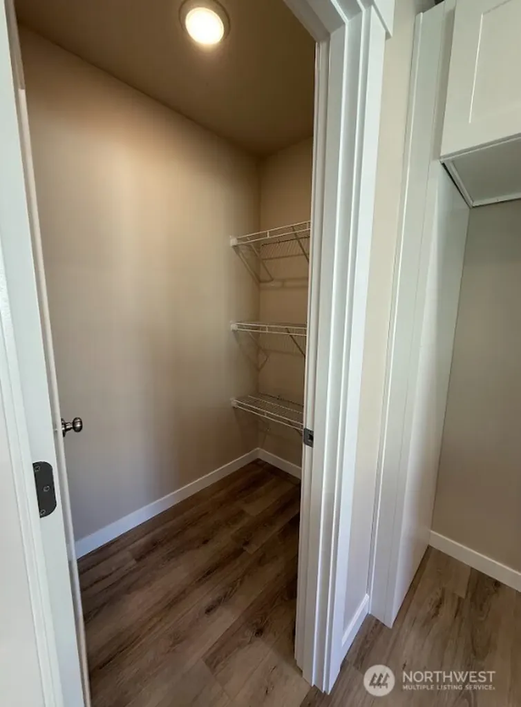 920 NW Sunburst Court Moses Lake WA 98837