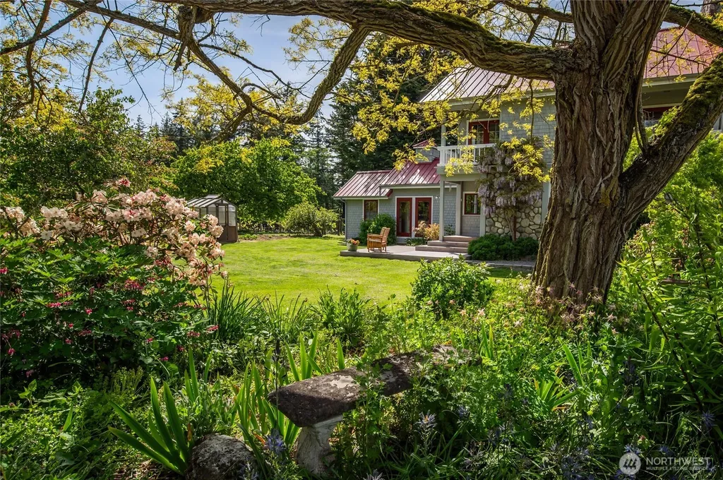 472 Redtail Lane Lopez Island WA 98261