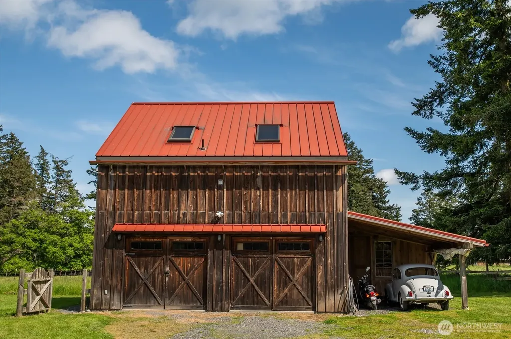 472 Redtail Lane Lopez Island WA 98261