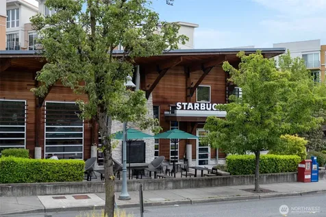 73 SE 38th Street Mercer Island WA 98040