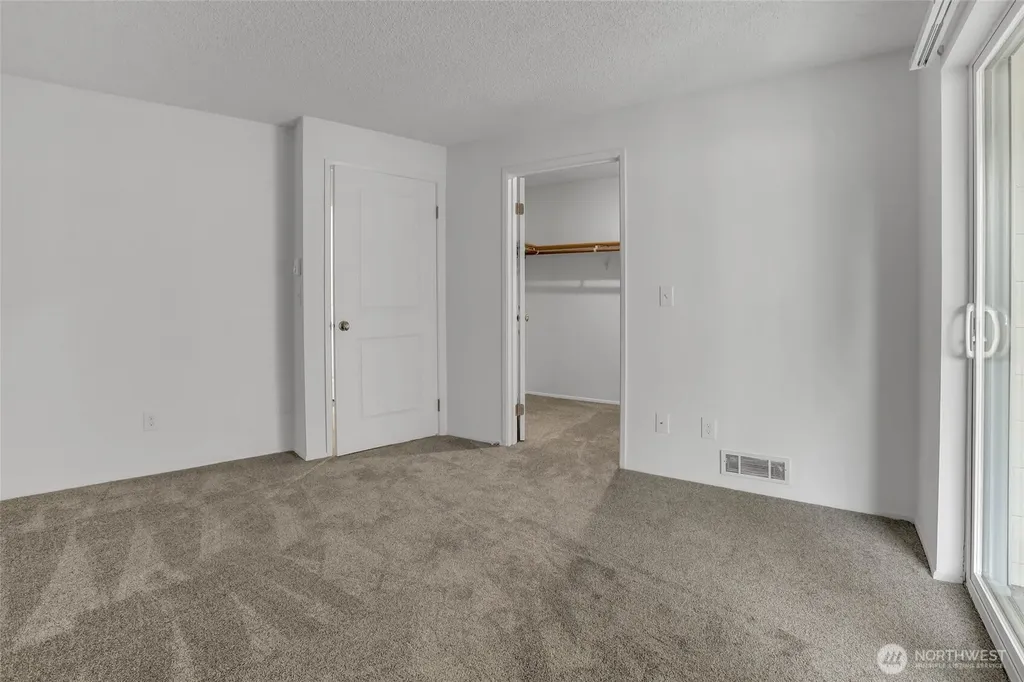 5000 California Avenue SW Seattle WA 98136