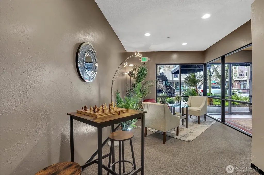 5000 California Avenue SW Seattle WA 98136