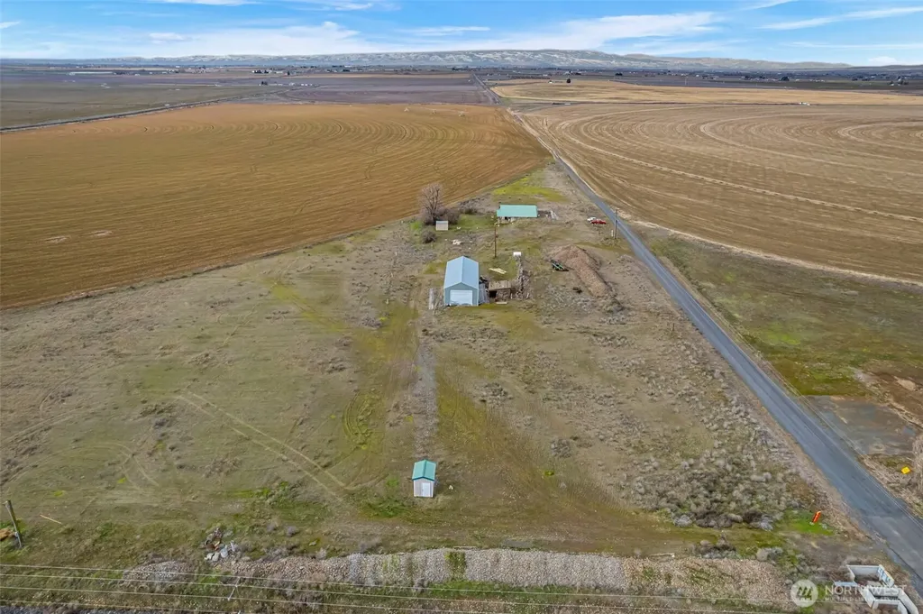 5099 E Road NW Ephrata WA 98823