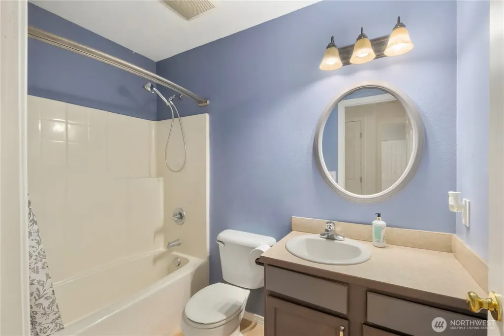 10405 Olympic Place Anderson Island WA 98303