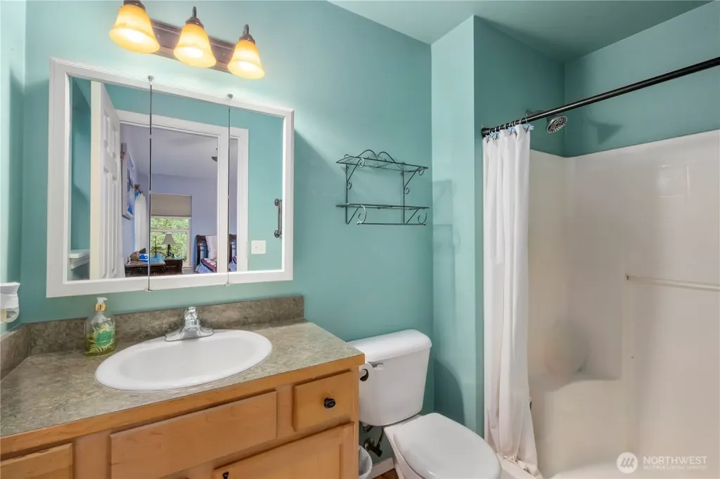 10405 Olympic Place Anderson Island WA 98303