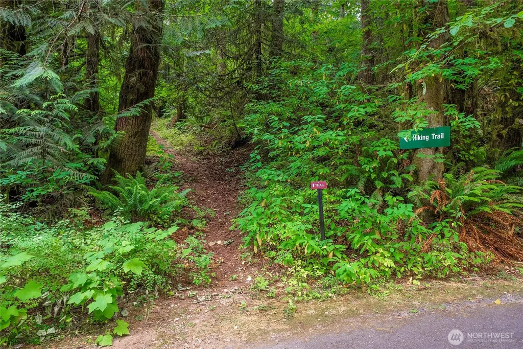 1546 Reservation Road SE Olympia WA 98513