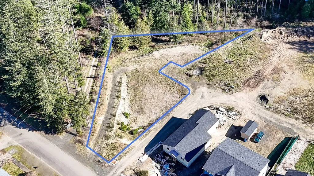 223 W B Street Shelton WA 98584