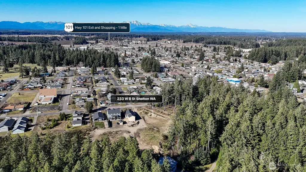 223 W B Street Shelton WA 98584