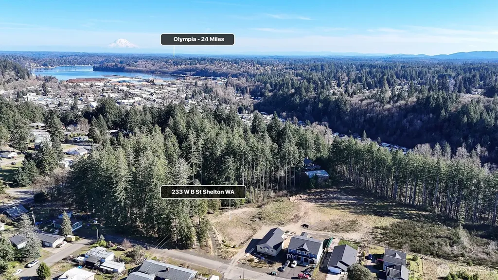 223 W B Street Shelton WA 98584