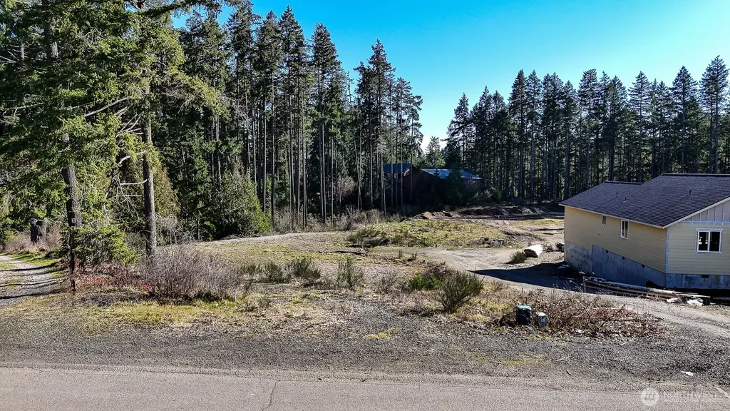 223 W B Street Shelton WA 98584