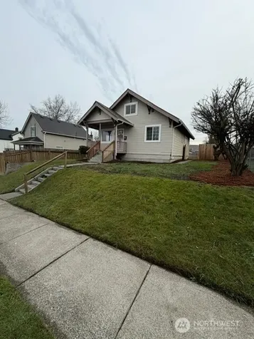 1432 E 29th Street Tacoma WA 98404