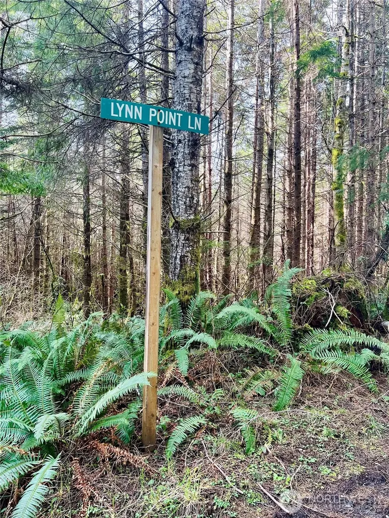 26 Lynn Point Lane South Bend WA 98586
