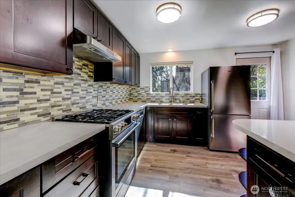11242 Fremont Avenue N Seattle WA 98133