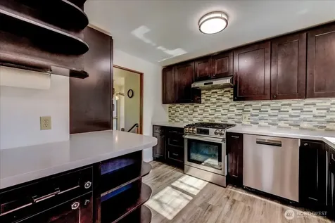 11242 Fremont Avenue N Seattle WA 98133