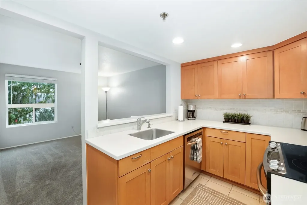 15249 Sunwood Boulevard Tukwila WA 98188