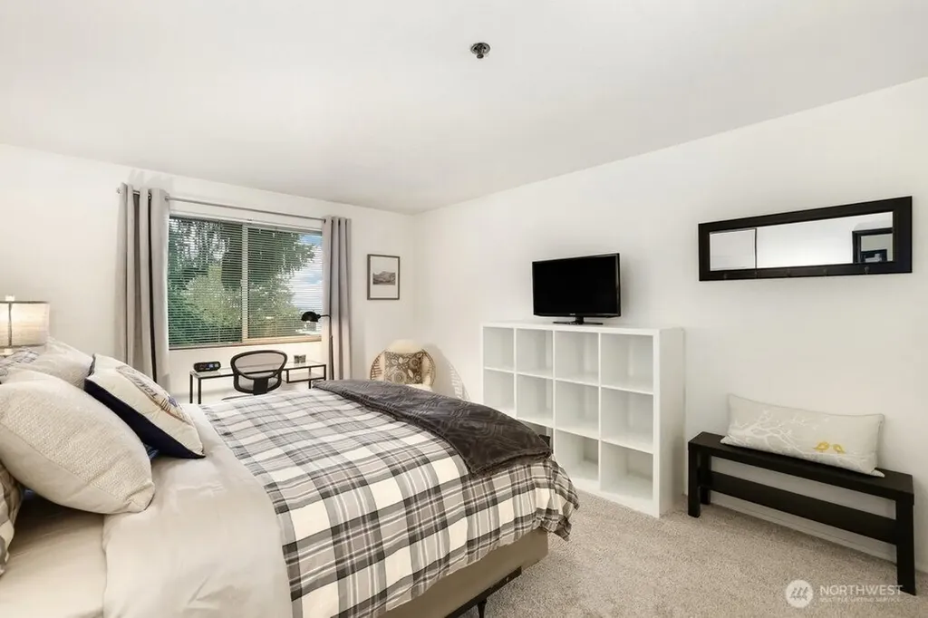 15249 Sunwood Boulevard Tukwila WA 98188