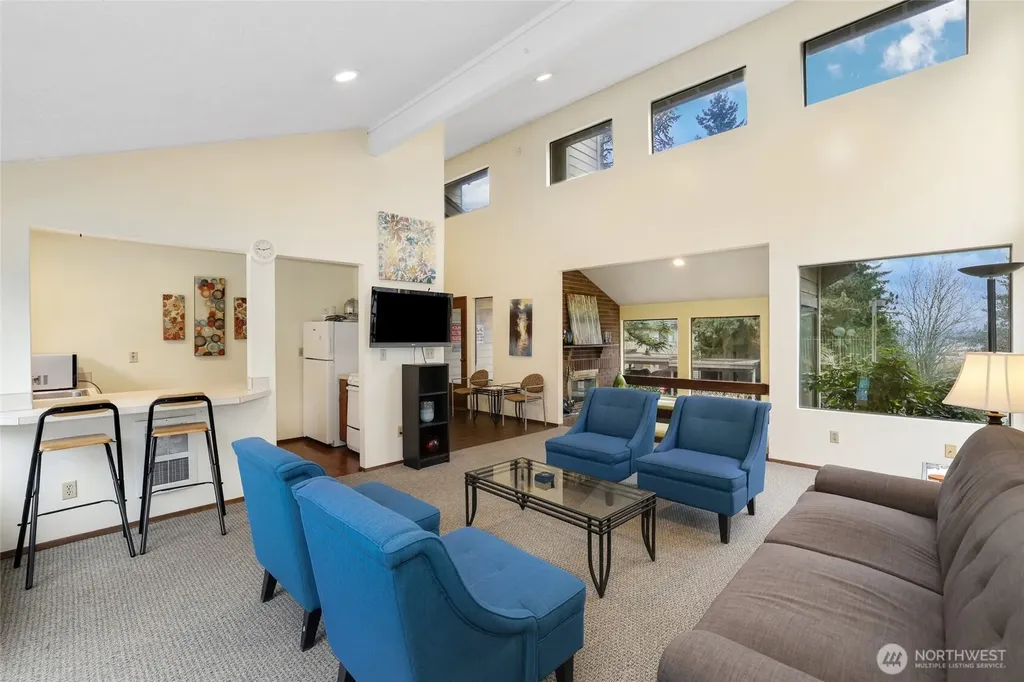 15249 Sunwood Boulevard Tukwila WA 98188