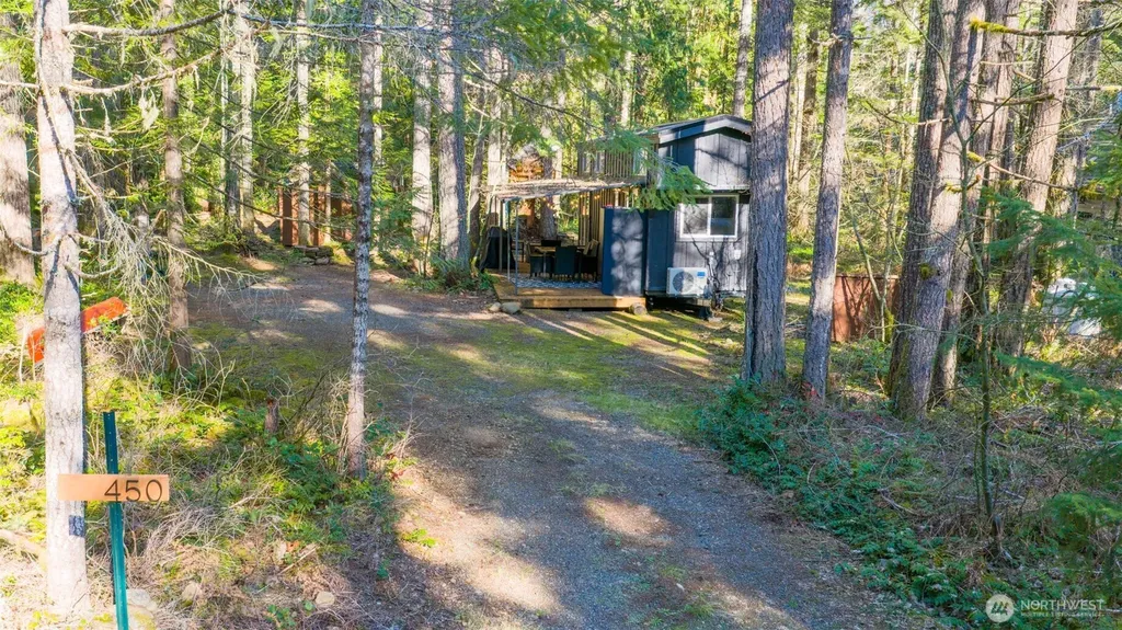 450 Mt Jupiter Place Hoodsport WA 98548