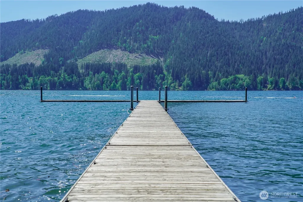 450 Mt Jupiter Place Hoodsport WA 98548
