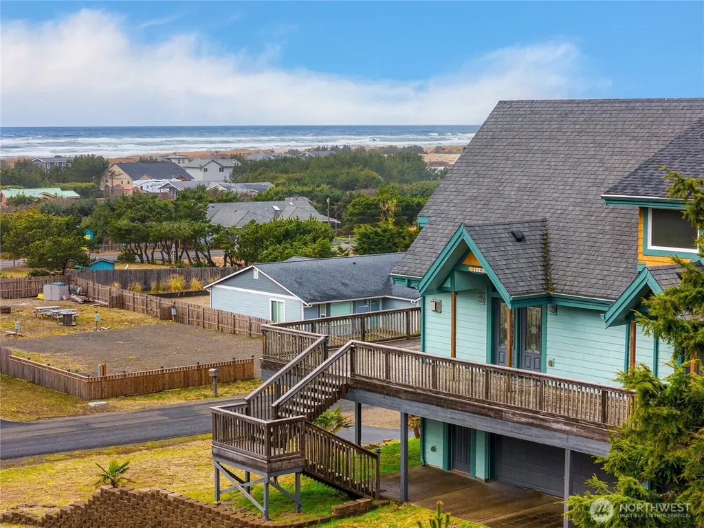 31102 J Place Ocean Park WA 98640