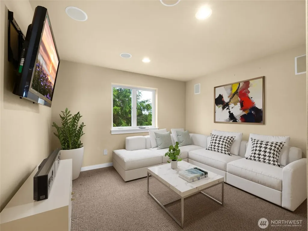 31102 J Place Ocean Park WA 98640