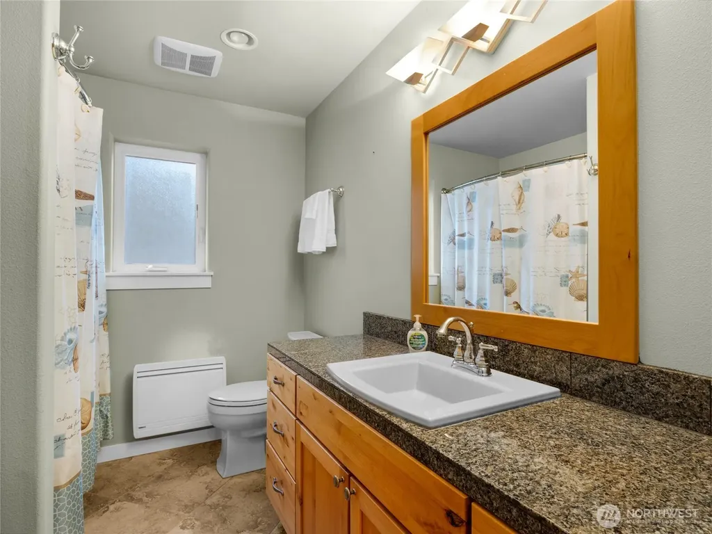 31102 J Place Ocean Park WA 98640