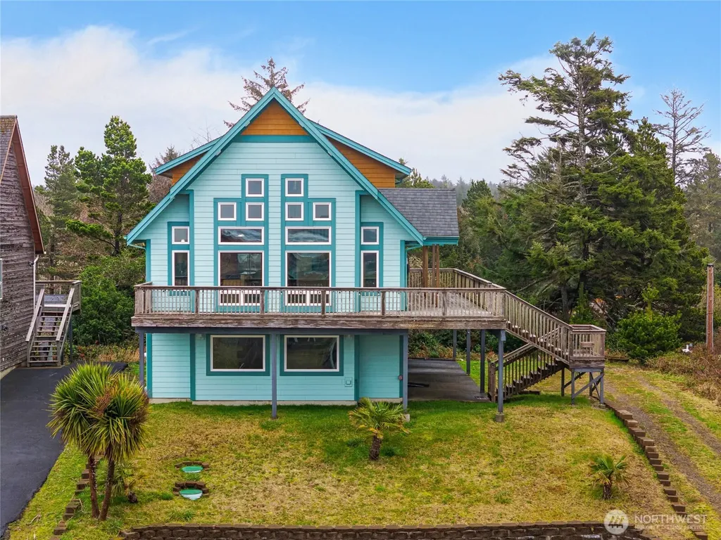 31102 J Place Ocean Park WA 98640